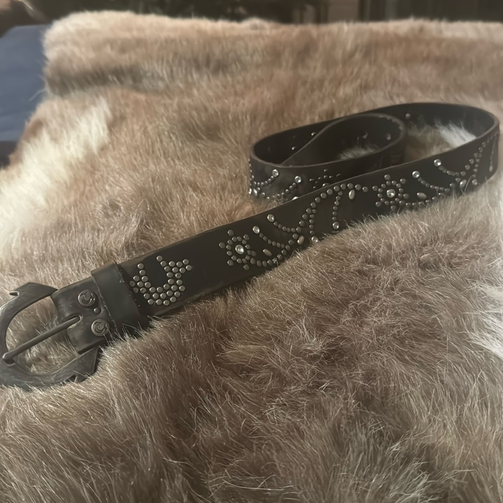 HTF Rare true religion studed floral leather belt